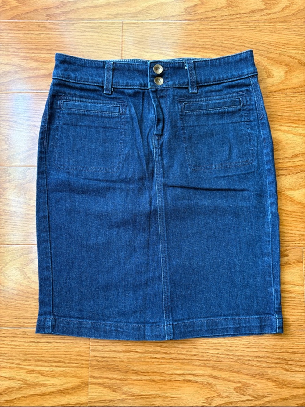 Banana Republic Women’s Dark Blue Denim Pencil Skirt Size 26R